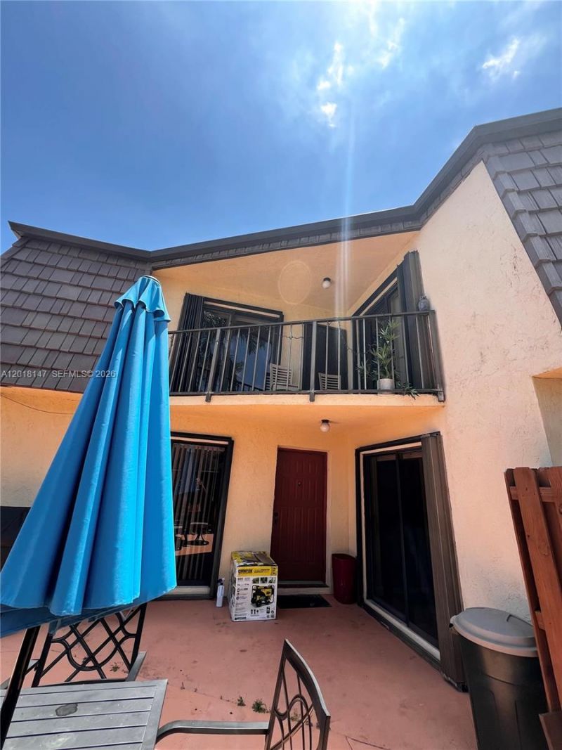 192 Springdale Cir , Unit 192, Palm Springs, FL 33461 Photo