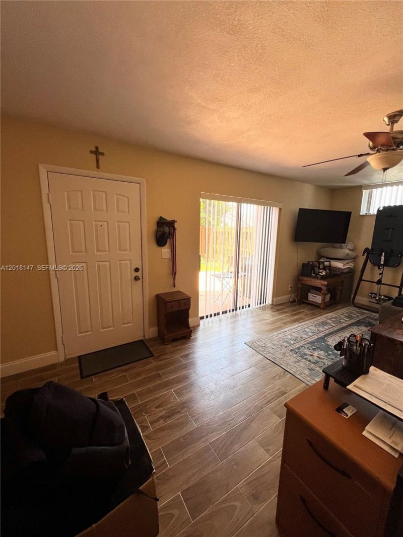 192 Springdale Cir , Unit 192, Palm Springs, FL 33461 Photo