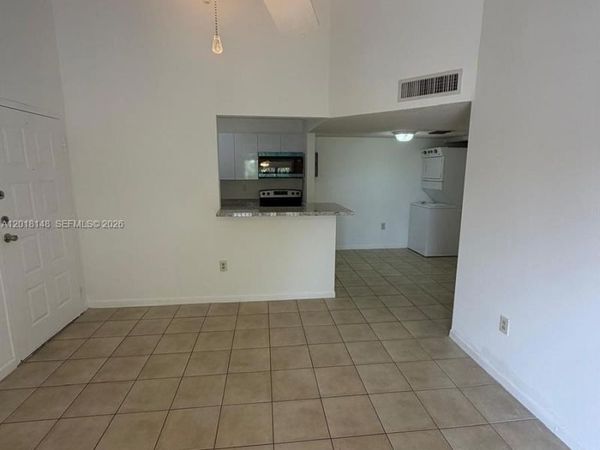7160 NW 179th St , Unit 310, Hialeah, FL 33015