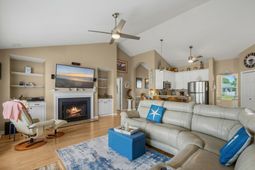 4043 Grousewood Dr.  photo 4