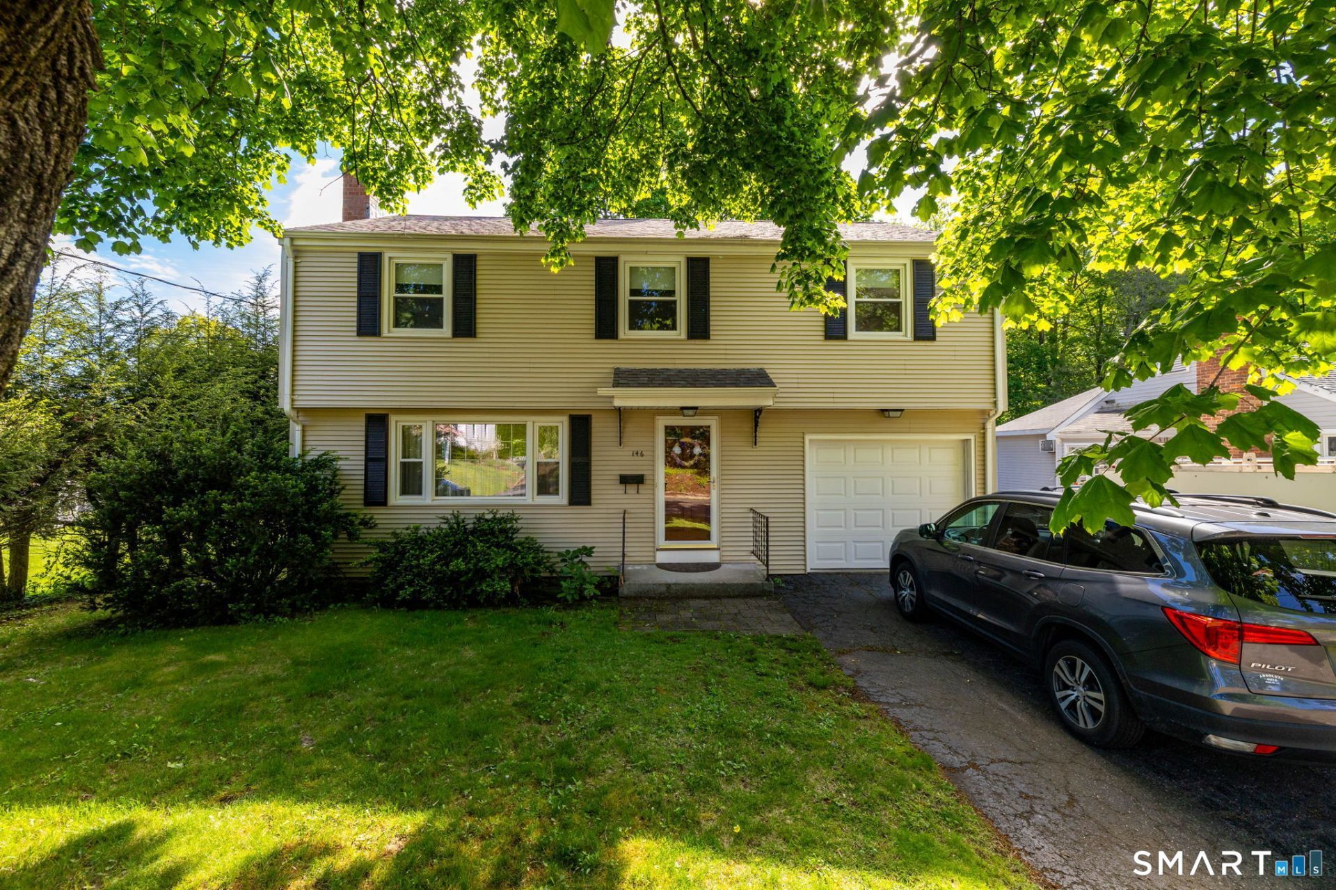 146 Victoria, New Britain, CT 06052 Main Photo