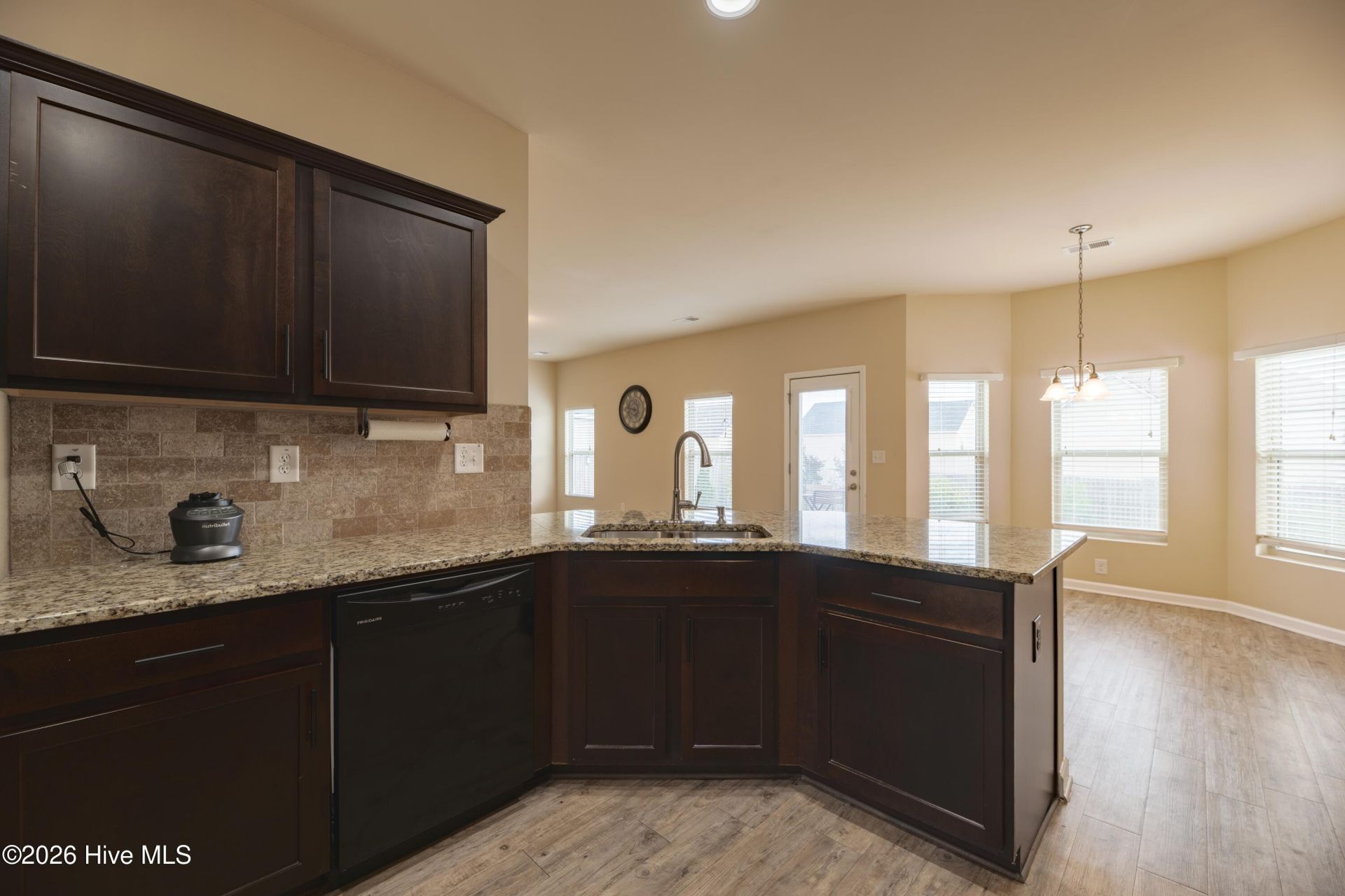 398 Fioli Circle Photo 12
