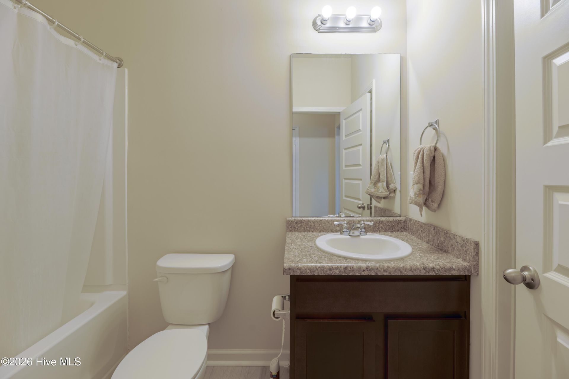 398 Fioli Circle Photo 17
