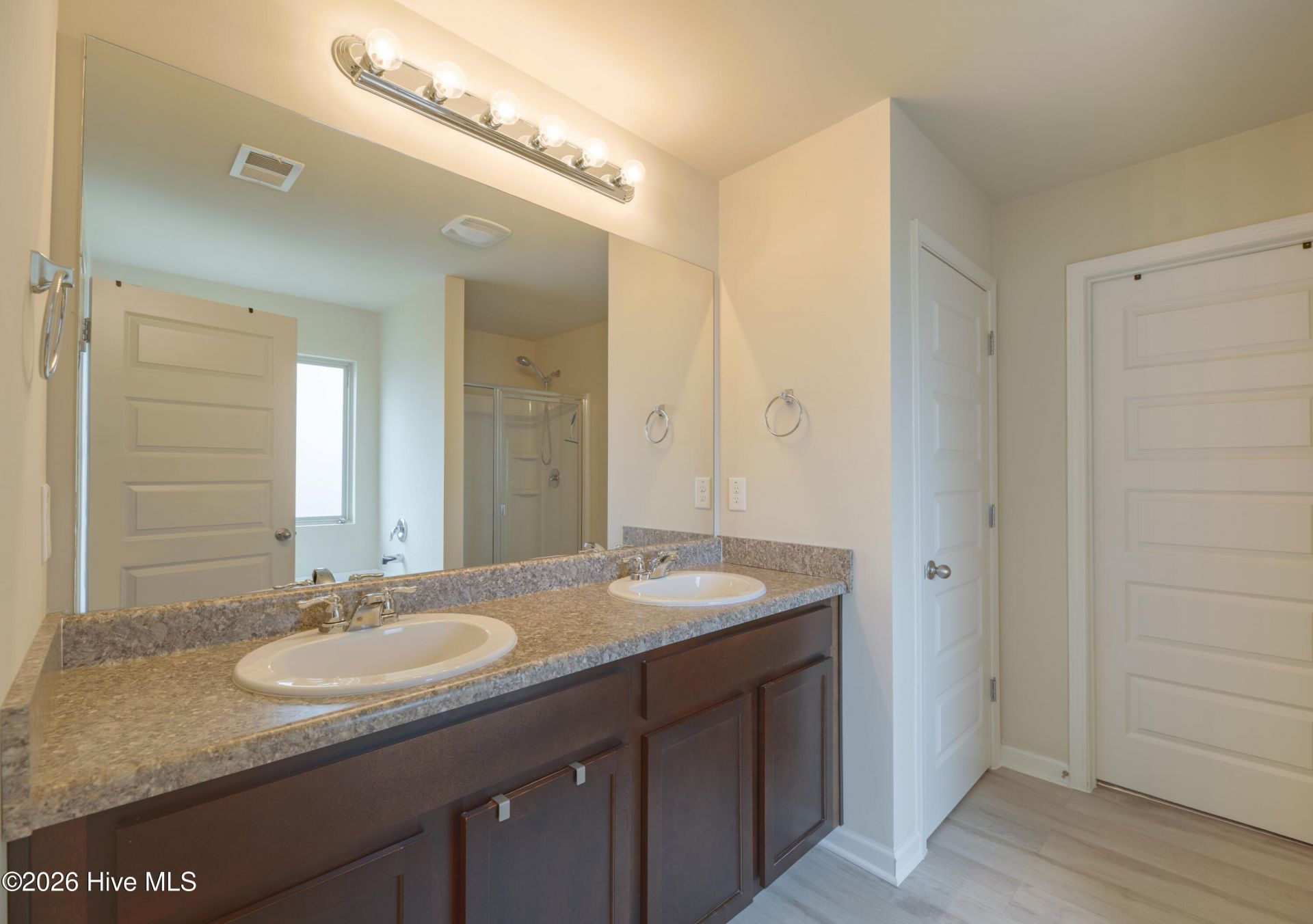 398 Fioli Circle Photo 25