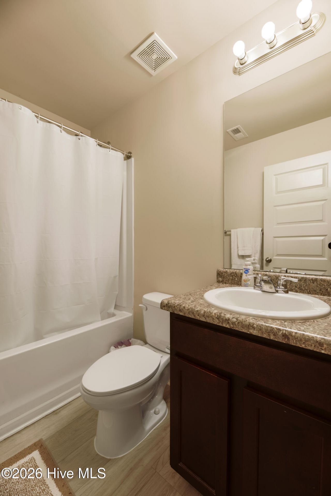 398 Fioli Circle Photo 37