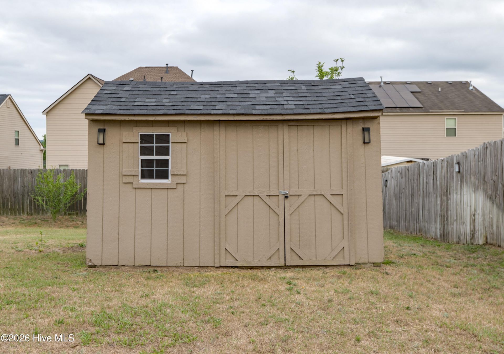 398 Fioli Circle Photo 4