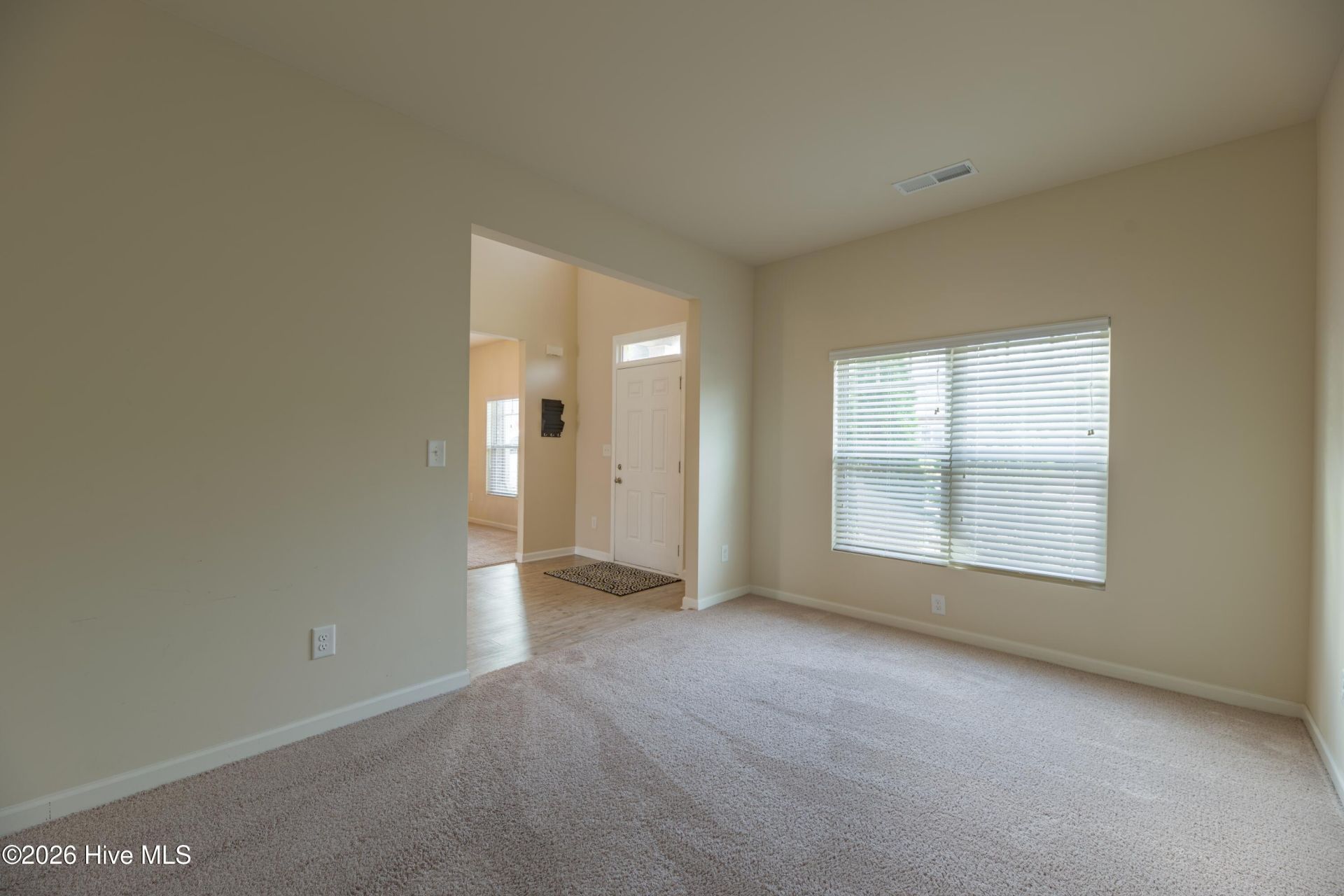 398 Fioli Circle Photo 9