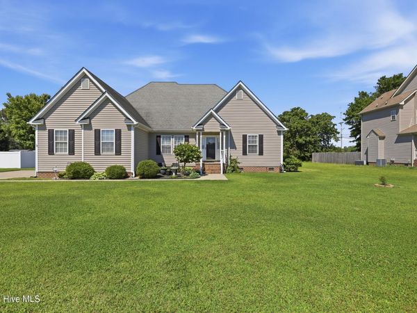 105 Center Cross Drive, Elizabeth City, NC 27909