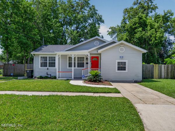 5226 PALMER Avenue, Jacksonville, FL 32210