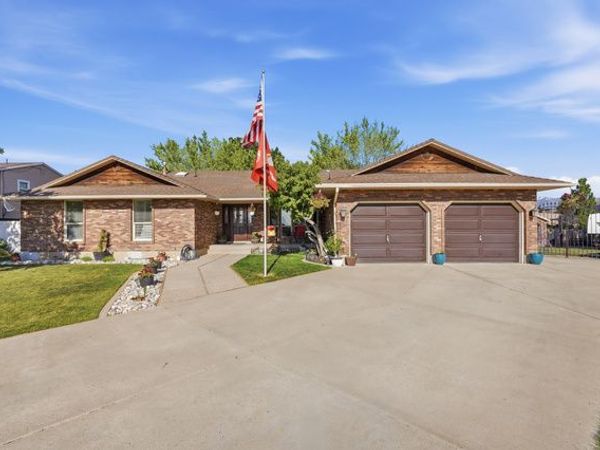 2045 W 5025 S, Roy, UT 84067