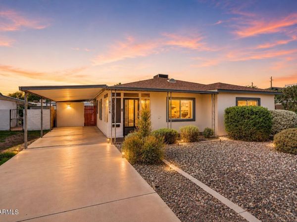 2726 E FAIRMOUNT Avenue, Phoenix, AZ 85016