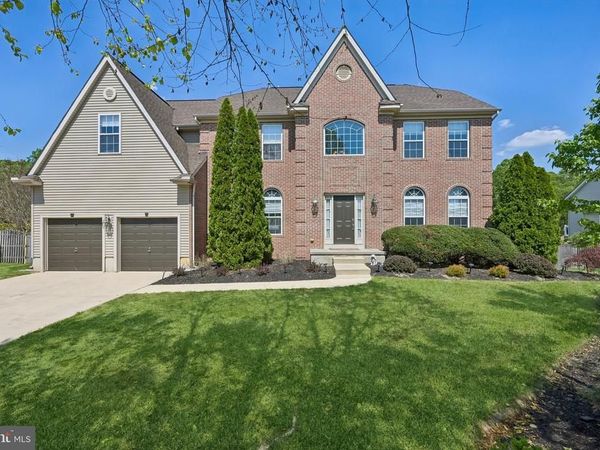 135 DESILVIO DRIVE, SICKLERVILLE, NJ 08081