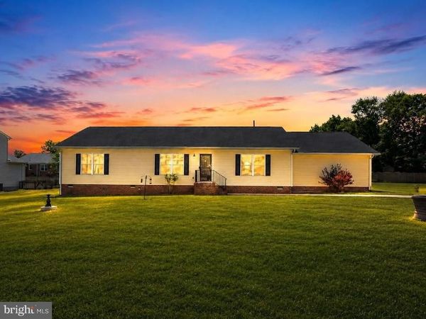 118 GILL STREET , BOWLING GREEN, VA 22427