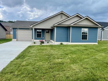114 Bow Bridge Drive, Berea, KY 40403