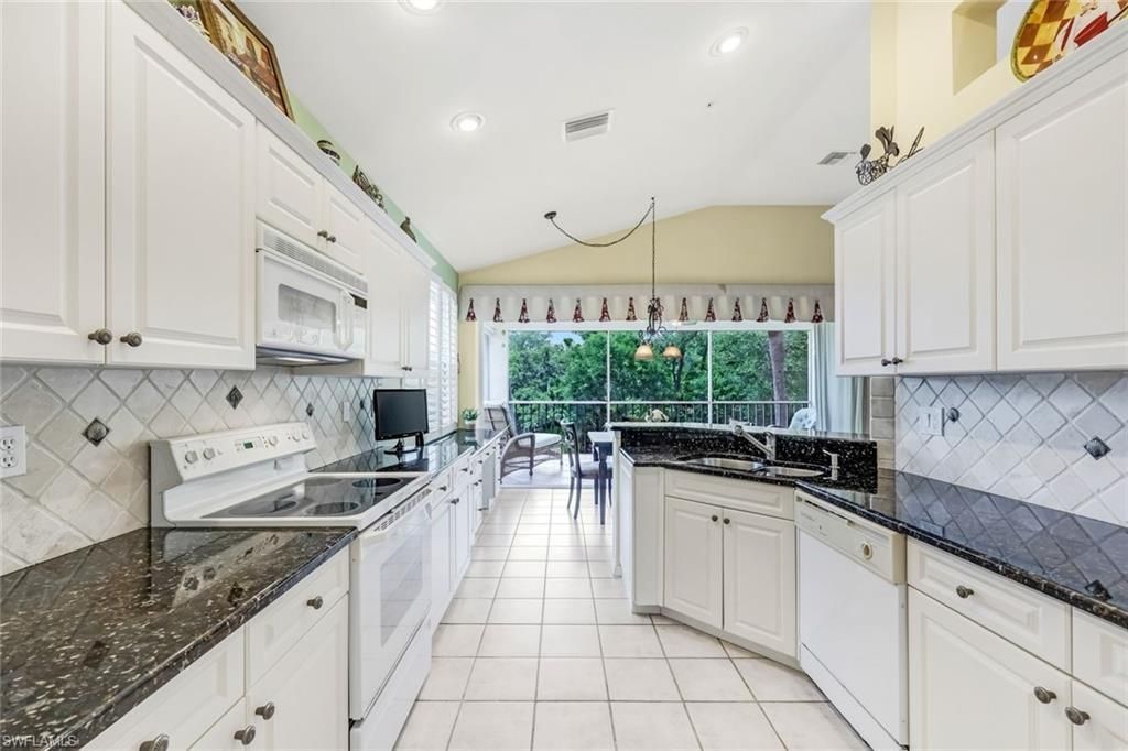 25216 Pelican Creek Cir , Unit 201, Bonita Springs, FL 34134 Photo