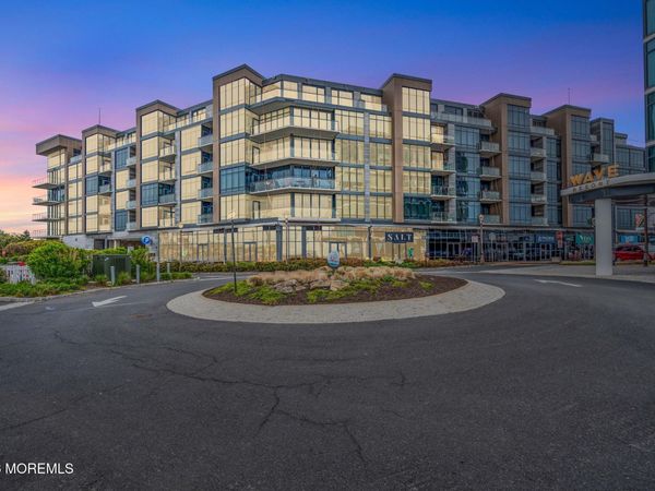 15 Morris Avenue, Unit 202, Long Branch, NJ 07740