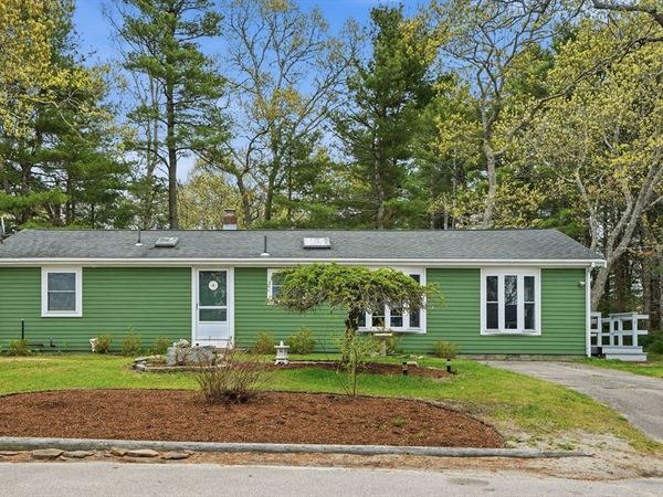 94 Edgewater Drive, Wareham, MA 02571