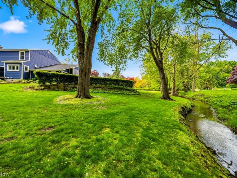 2087 Chimney Ridge Drive , Madison, OH 44057 Photo 11