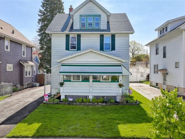 38 Mapledale Street, Rochester, NY 14609