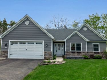 6981 Clinton Street, Elma, NY 14059
