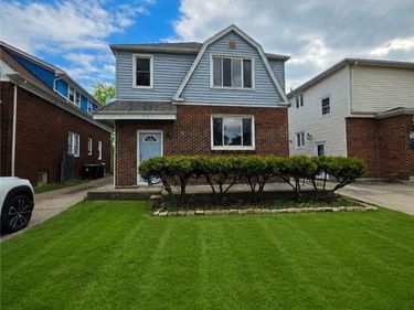 351 Stillwell Avenue, Kenmore, NY 14217
