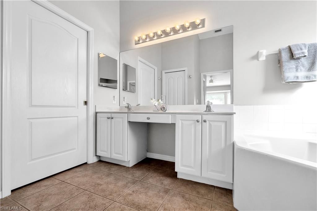 10391 Mcarthur Palm Ln , Unit 2621, Fort Myers, FL 33966 Photo