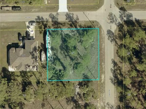 301 W 11th ST , LEHIGH ACRES, FL 33972