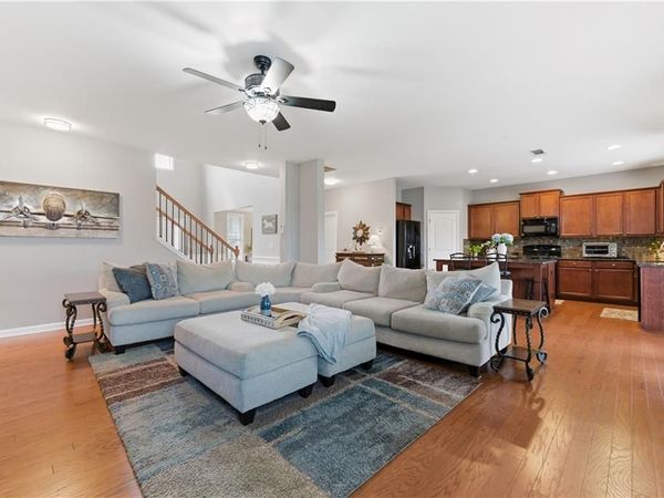 607 Ceremony Way, Acworth, GA 30102