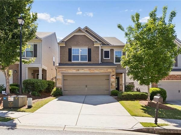 4960 Ducote Trail, Alpharetta, GA 30004
