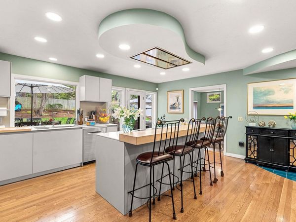 57 Greenfield Street, Manchester, NH 03104