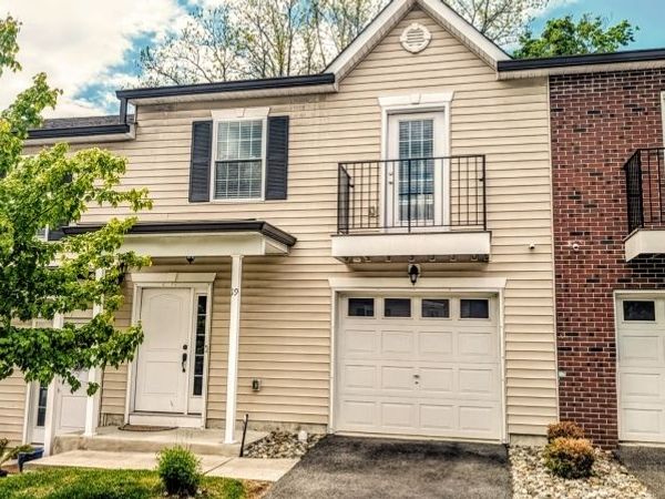 19 Gregg Ct, Newton, NJ 07860