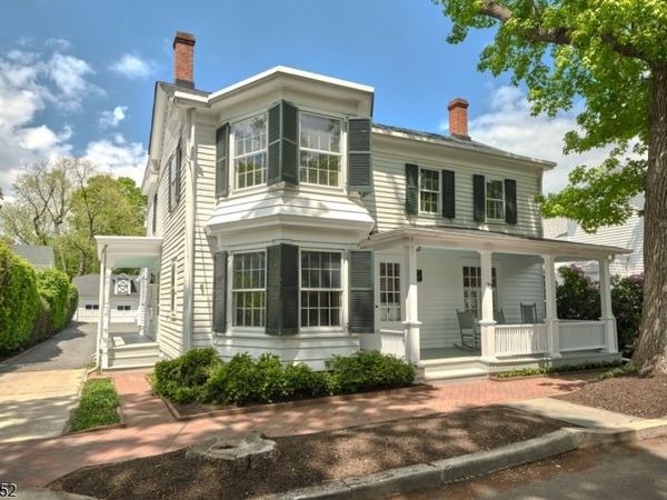 73 N Main St, Cranbury, NJ 08512