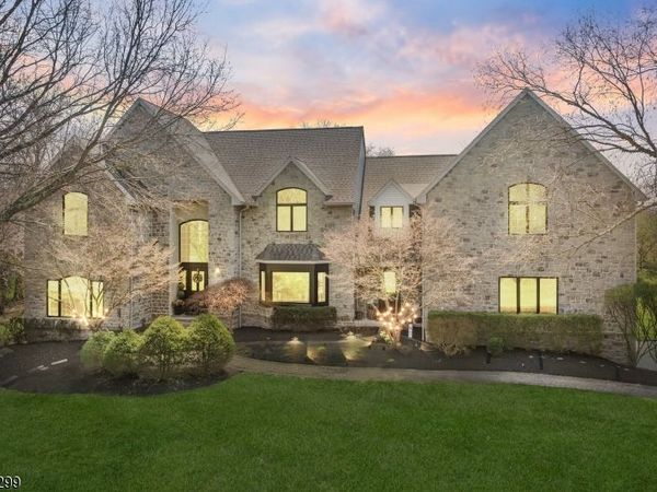 25 Carsdale Ct, Montgomery, NJ 08502