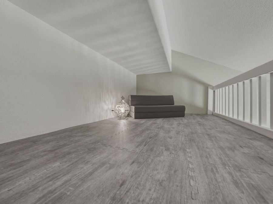 Property Image 80