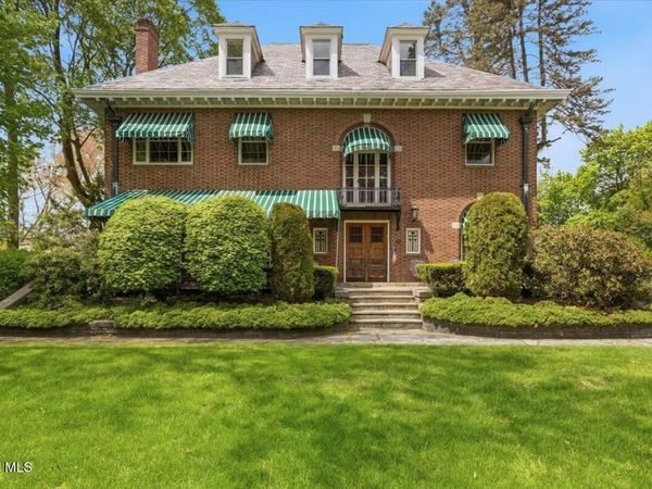 100 S Manning Boulevard, Albany, NY 12203