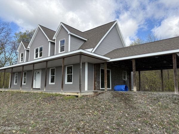 4454 N Main Street, Port Henry, NY 12974
