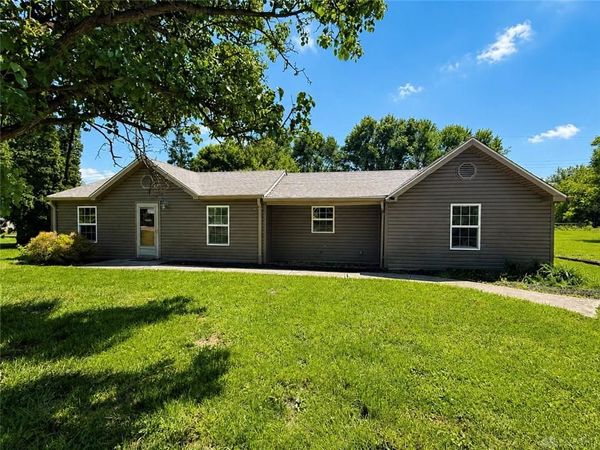 72 Hale Lane, Germantown, OH 45327