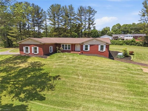 6364 Boone Trail , Millers Creek, NC 28651