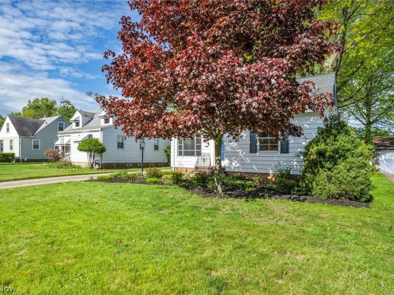 7198 Greenleaf Avenue , Parma, OH 44130 Photo 3