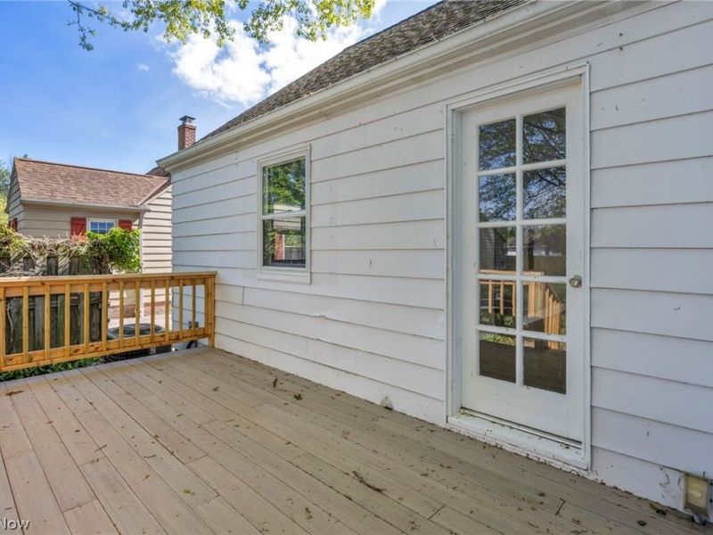 7198 Greenleaf Avenue , Parma, OH 44130 Photo 40