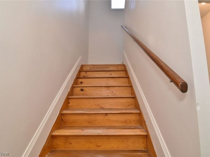 3017 Trowbridge Avenue, Cleveland, OH 44109 Photo 19