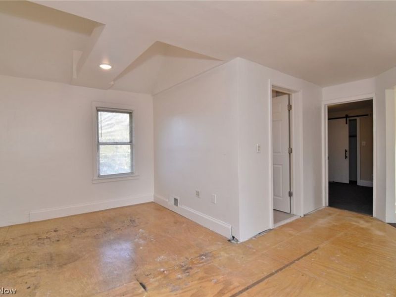 3017 Trowbridge Avenue, Cleveland, OH 44109 Photo 35