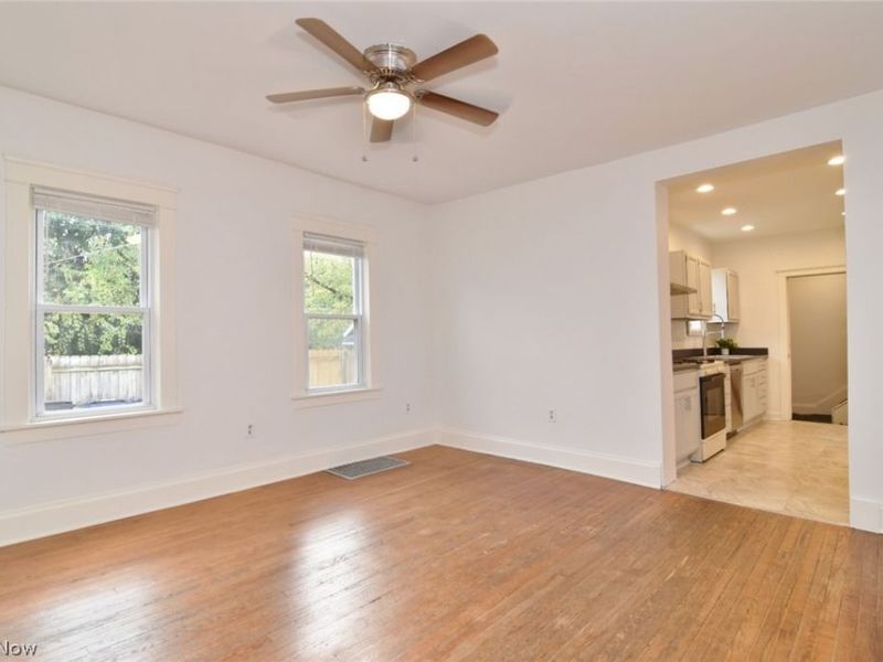 3017 Trowbridge Avenue, Cleveland, OH 44109 Photo 4