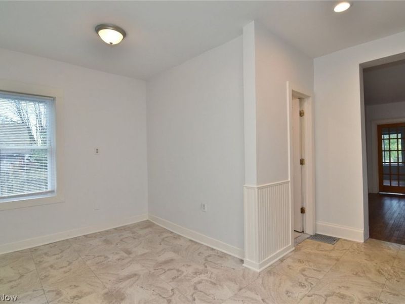 3017 Trowbridge Avenue, Cleveland, OH 44109 Photo 9