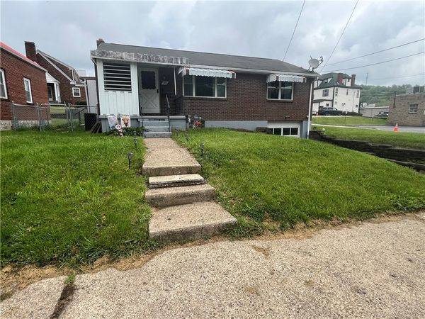 102 Johnston Rd, Washington, PA 15314