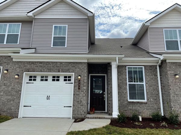385 Casper Dr , Spring Hill, TN 37174