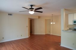 2210 Andover Dr.  photo 4