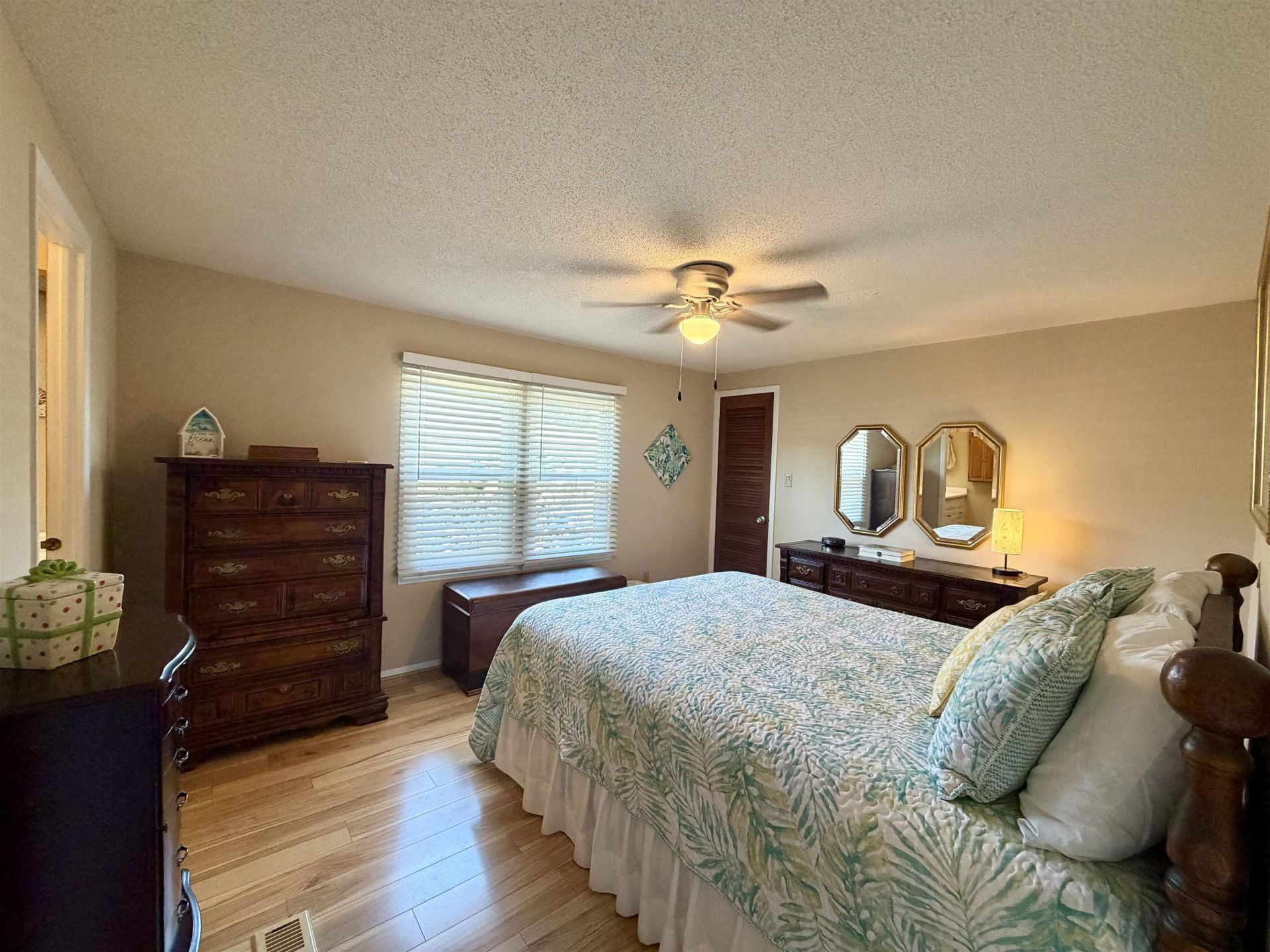 505 Meadowlark Dr.  Photo 17