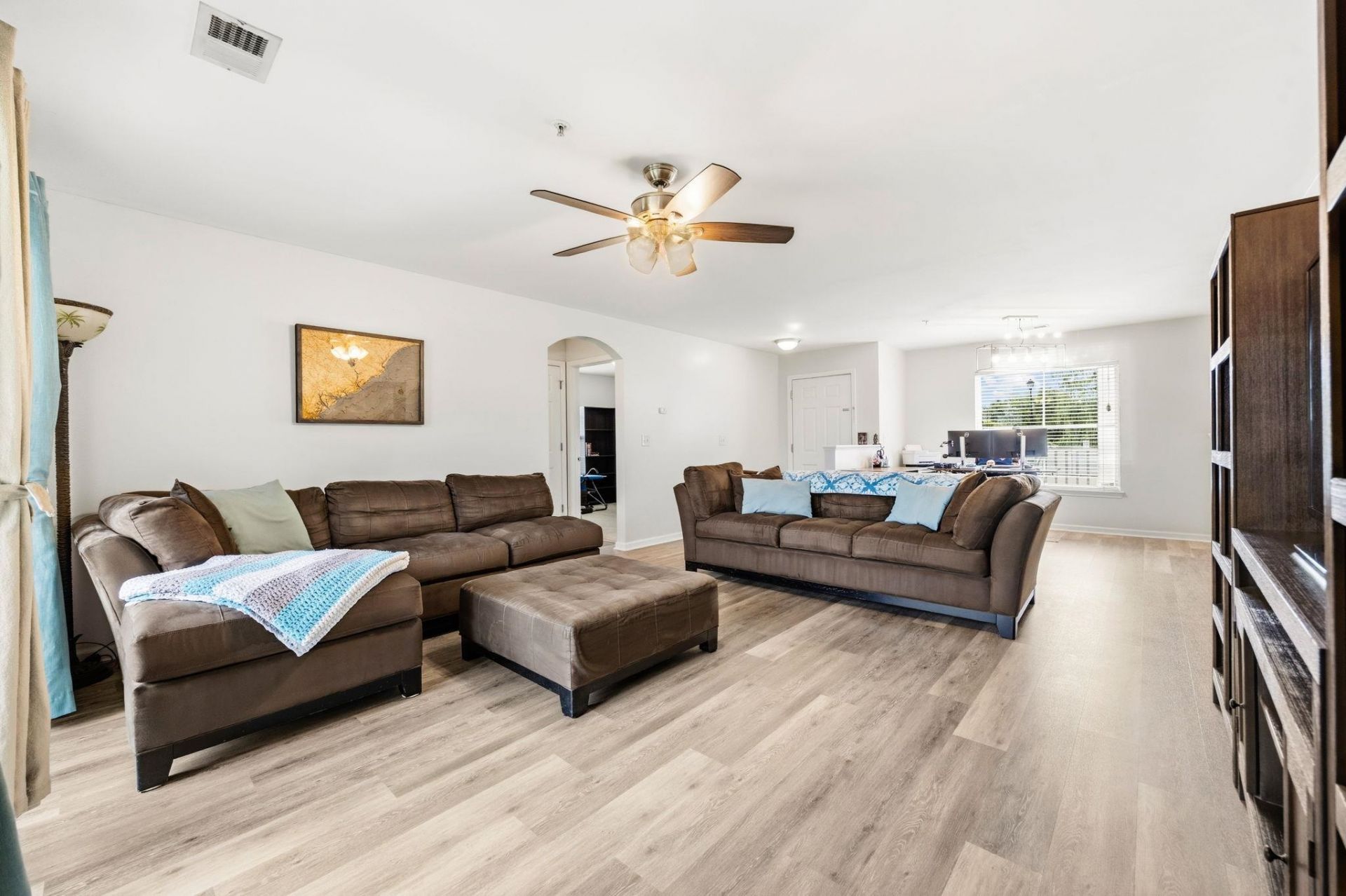 131 Butkus Dr.  Photo 5