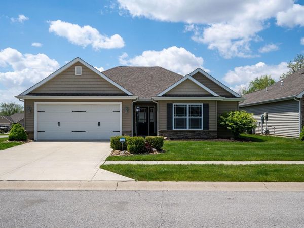 1207 Brenton Pass, Fort Wayne, IN 46818